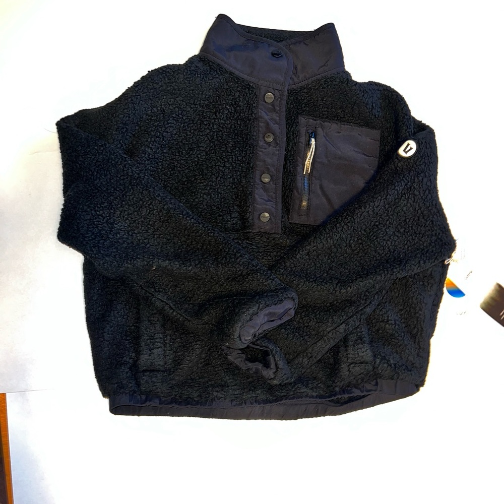 Cozy Sherpa Popover, Women's Sherpa Pullover size XS. Color is black